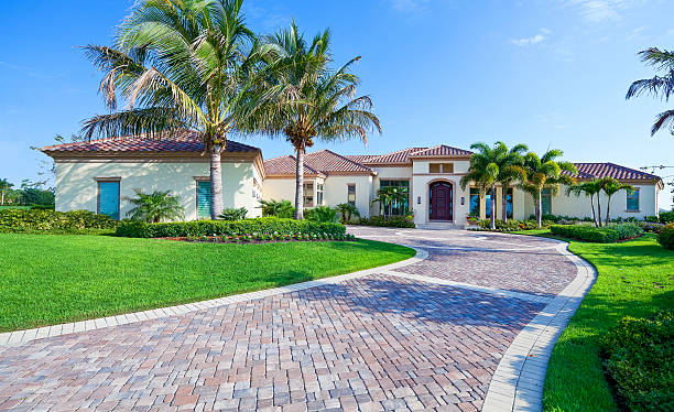 Best Local Driveway Pavers  in Maxwell, CA